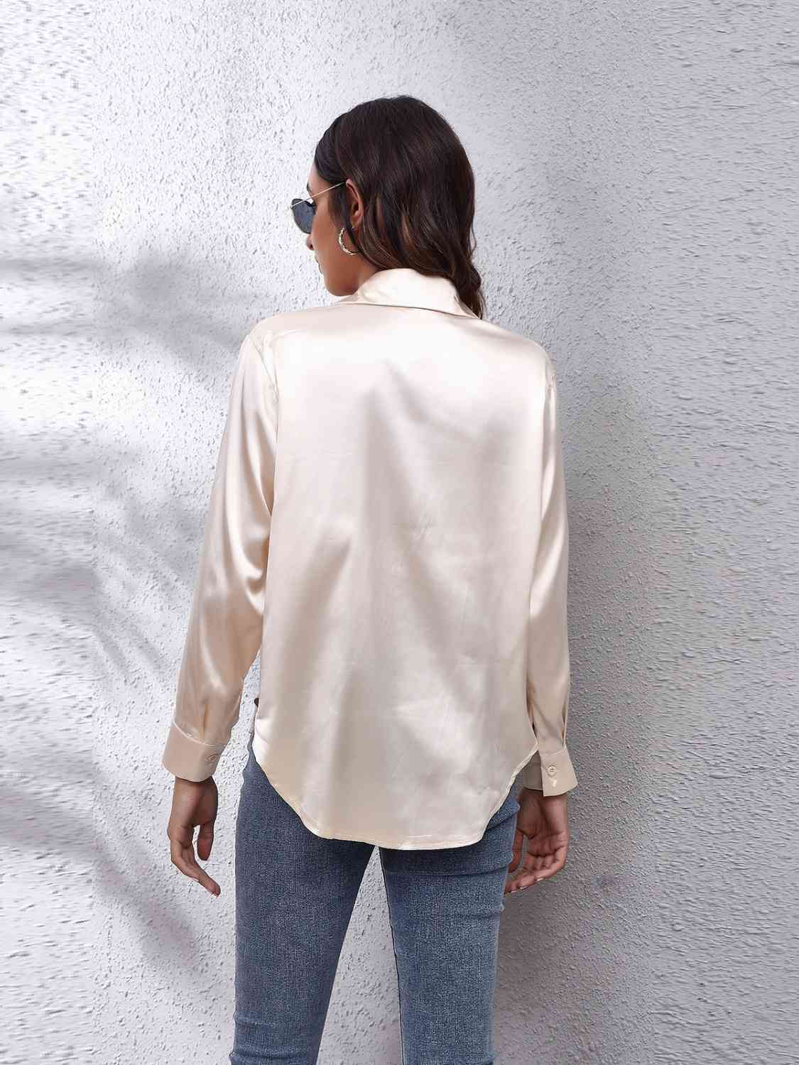 Collared Neck Buttoned Long Sleeve Shirt